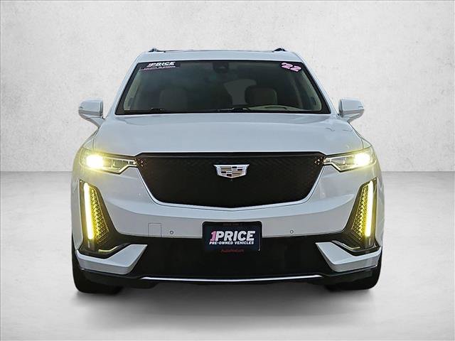 Used 2022 Cadillac XT6 Sport w/ Platinum Package AWD/4WD image 2