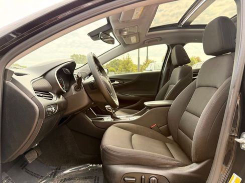 Used 2023 Chevrolet Malibu LT w/ Redline Edition FWD image 14