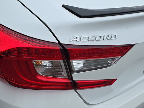 Used 2022 Honda Accord Sport image 33