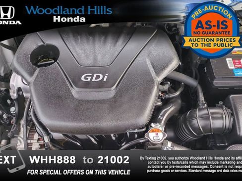 Used 2016 Hyundai Veloster w/ Option Group 02 image 25