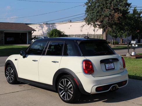 Used 2019 MINI Cooper S w/ Storage Package FWD image 7