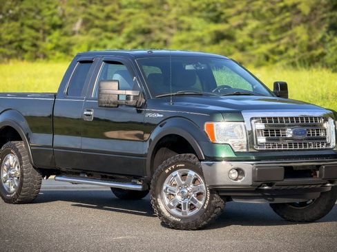 Used 2014 Ford F150 XLT w/ Equipment Group 302A Luxury AWD/4WD image 5