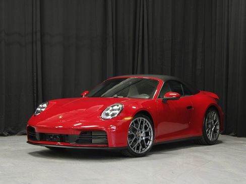 Certified 2025 Porsche 911 Carrera RWD image 1