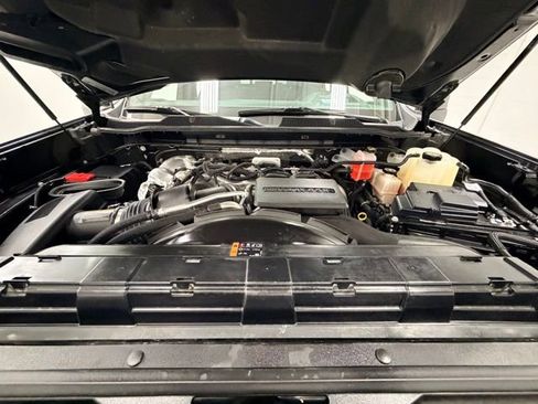 Certified 2024 Chevrolet Silverado 2500 High Country w/ Midnight Edition image 32