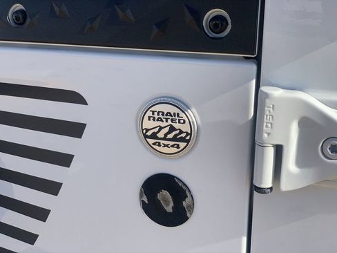 Used 2021 Jeep Wrangler Unlimited Sport image 31