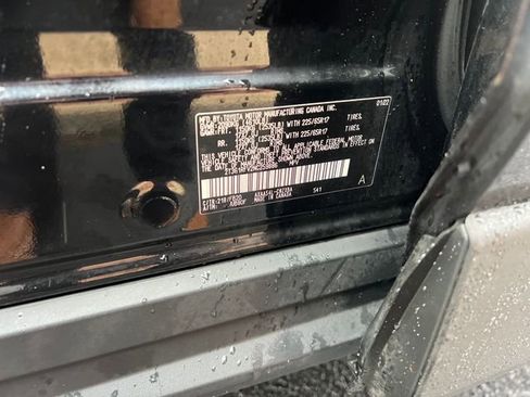 Used 2022 Toyota RAV4 LE image 31