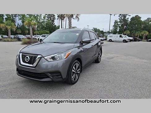 Used 2018 Nissan Kicks SV FWD image 21