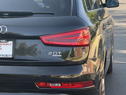 Used 2015 Audi Q3 2.0T Prestige w/ Prestige Package AWD/4WD image 22