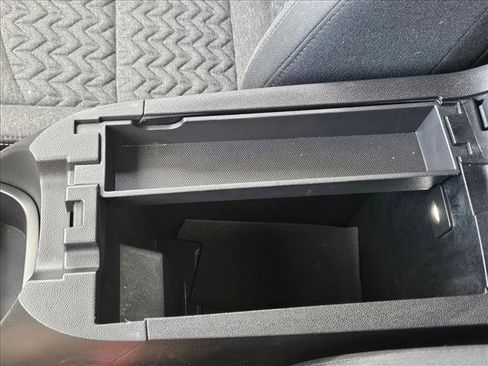 Used 2023 Chevrolet Equinox LT image 15