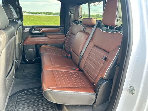 Used 2025 GMC Sierra 2500 Denali Ultimate AWD/4WD image 24