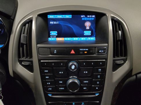 Used 2014 Buick Verano image 25