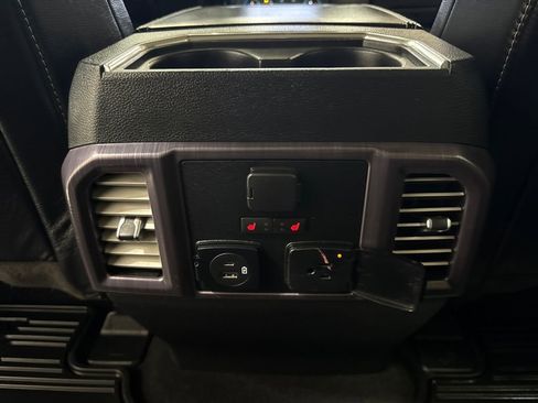 Used 2020 Ford F350 Limited image 15