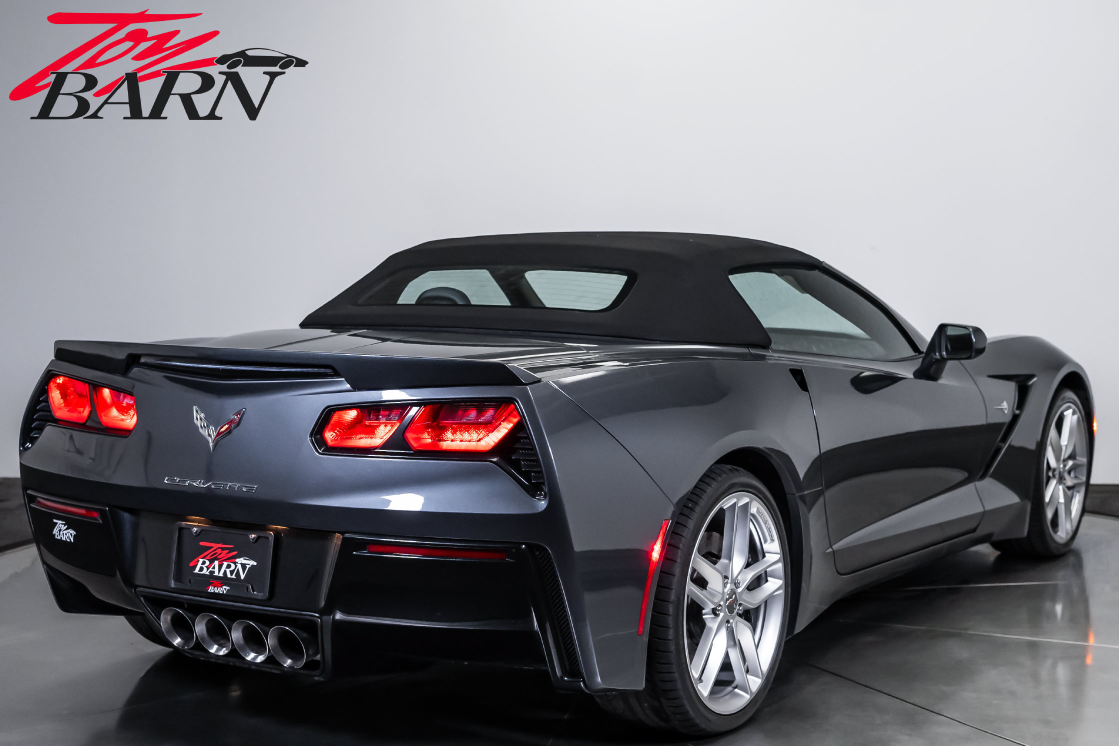 Used 2014 Chevrolet Corvette Stingray Convertible w/ 3LT Preferred Equipment Group RWD image 13