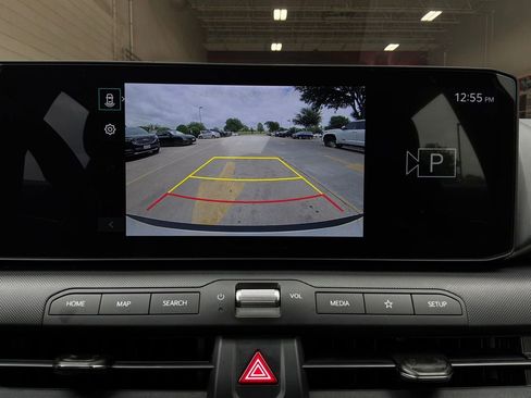 Used 2025 Kia K4 LXS image 32