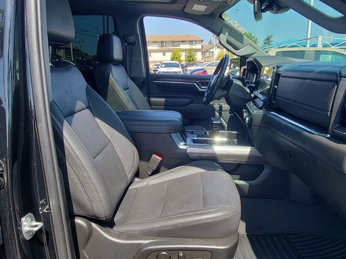 Used 2023 Chevrolet Silverado 1500 LTZ w/ LTZ Convenience Package II RWD image 28