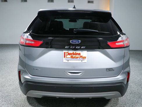 Used 2021 Ford Edge SEL w/ Convenience Package FWD image 8