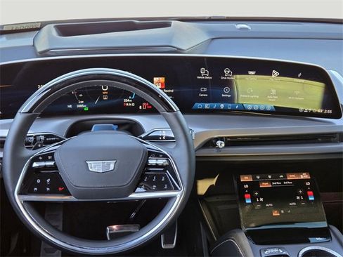 New 2026 Cadillac Vistiq Platinum image 12