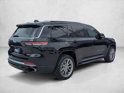Used 2022 Jeep Grand Cherokee L Summit w/ Advanced Protech Group IV AWD/4WD image 5