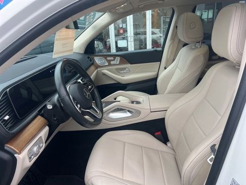 Used 2021 Mercedes-Benz GLS 450 4MATIC image 24