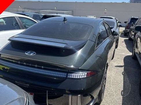 Used 2024 Hyundai Ioniq 6 Limited RWD image 3