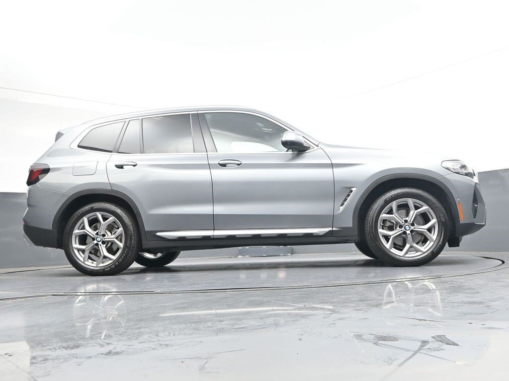 Used 2023 BMW X3 xDrive30i w/ Premium Package AWD/4WD image 28