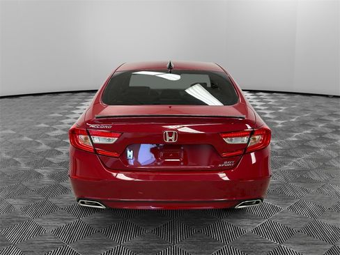 Used 2021 Honda Accord Sport image 4