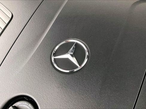 New 2026 Mercedes-Benz GLC 300 4MATIC image 17