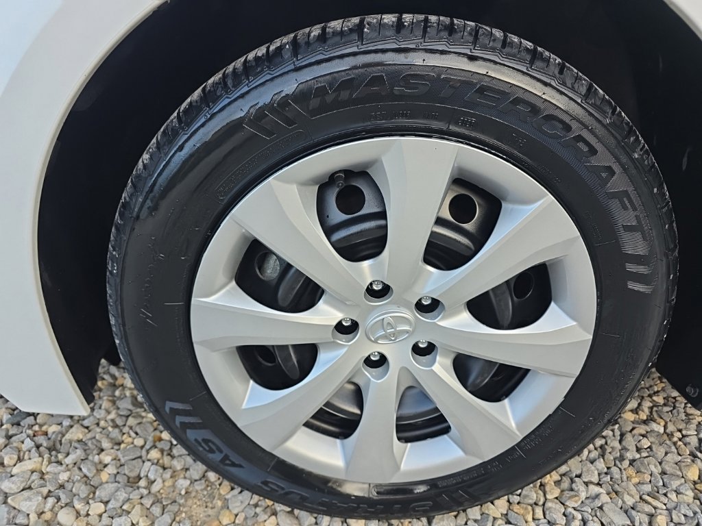 Certified 2024 Toyota Corolla LE FWD image 9