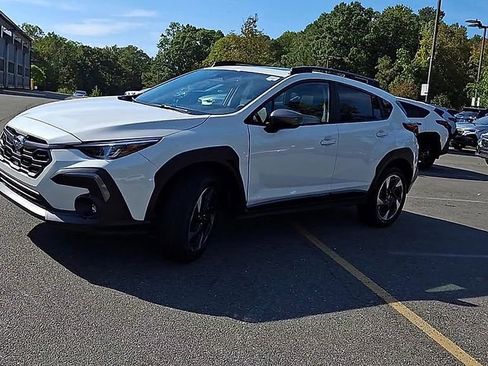 New 2025 Subaru Crosstrek 2.5i Limited w/ Crosstrek Mirror Package image 4