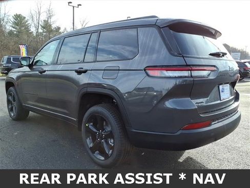 New 2025 Jeep Grand Cherokee L Limited w/ Black Appearance Package image 5