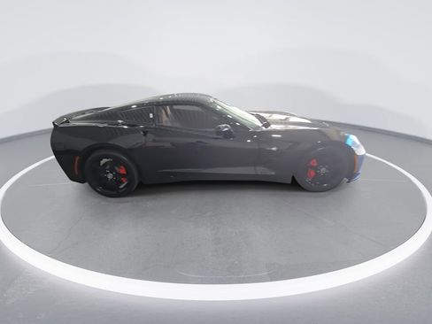 Used 2015 Chevrolet Corvette Stingray Coupe image 9
