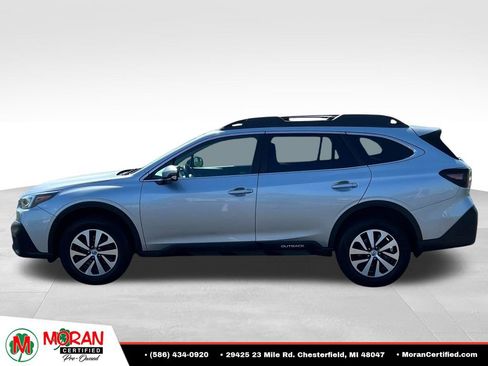 Used 2020 Subaru Outback Premium AWD/4WD image 2