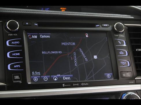 Used 2016 Toyota Highlander Limited AWD/4WD image 10