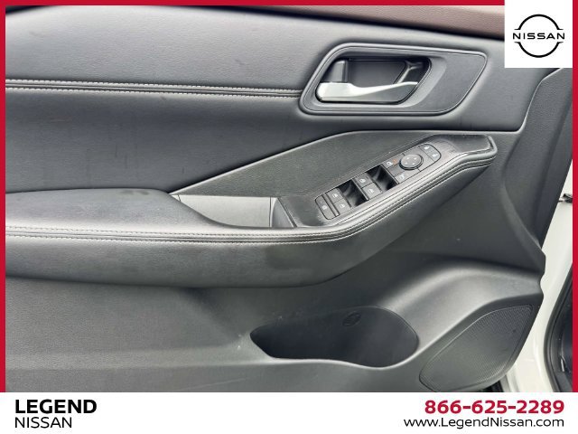 Certified 2023 Nissan Rogue SV w/ SV Premium B Package AWD/4WD image 17