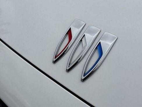 New 2026 Buick Envision Sport Touring image 32