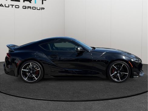 Used 2021 Toyota Supra Premium w/ Driver Assist Package RWD image 10