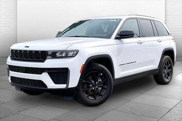 New 2026 Jeep Grand Cherokee Altitude AWD/4WD image 16
