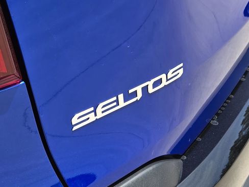 New 2026 Kia Seltos S FWD image 8