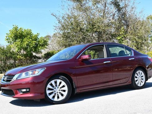 Used 2014 Honda Accord EX-L image 2