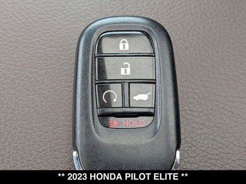 Used 2023 Honda Pilot Elite image 30