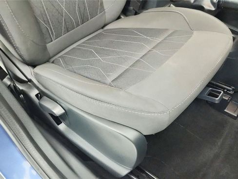 Used 2021 Ford EcoSport SE w/ SE Convenience Package FWD image 24