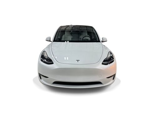Certified 2023 Tesla Model Y Long Range AWD/4WD image 2
