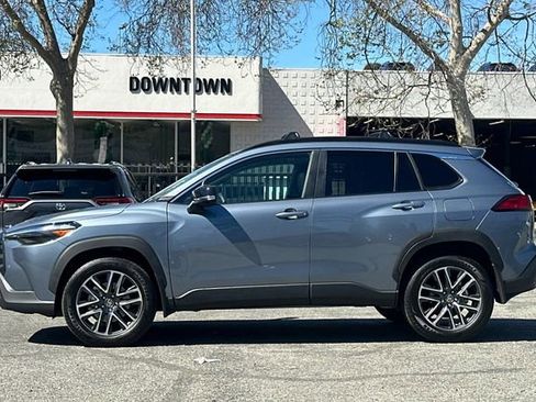 Used 2026 Toyota Corolla Cross XLE w/ Convenience Package image 7