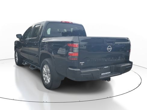 Used 2023 Nissan Frontier SV w/ Technology Package image 5
