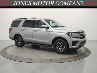 Used 2024 Ford Expedition XLT