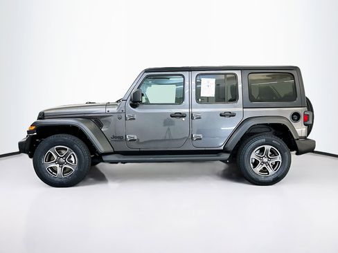 Used 2022 Jeep Wrangler Sport S image 4