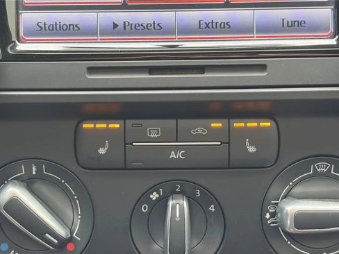 Used 2015 Volkswagen Jetta SE image 22