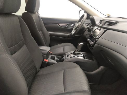 Used 2019 Nissan Rogue SV AWD/4WD image 21