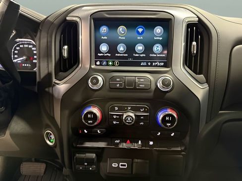 Used 2022 GMC Sierra 1500 Elevation w/ LPO, Elevation Black Package image 18