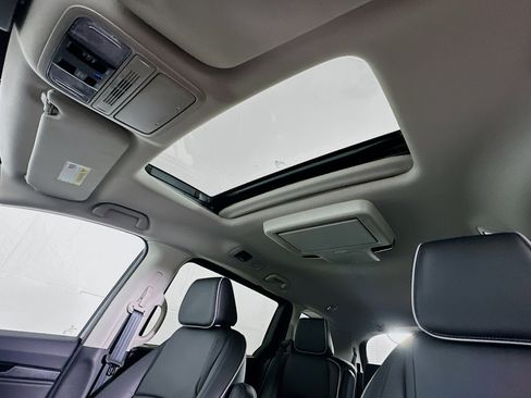 New 2026 Honda Odyssey Touring image 22